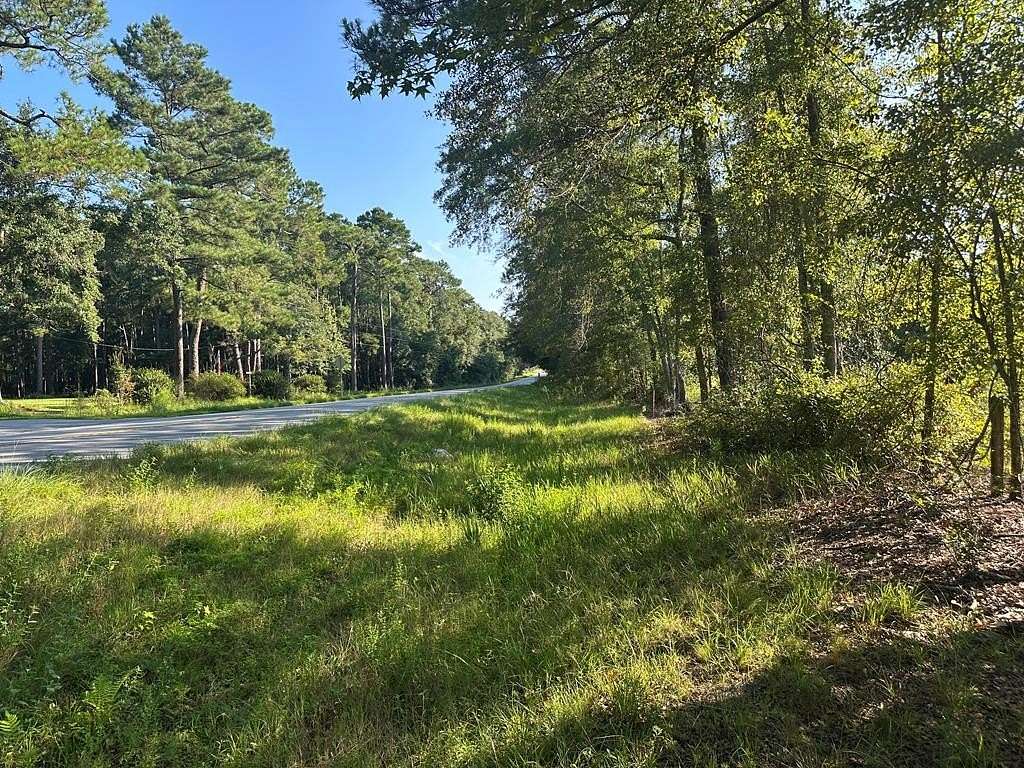 7.83 Acres of Residential Land for Sale in Cairo, Georgia