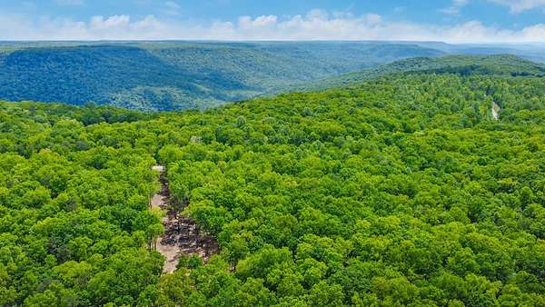 4.33 Acres of Residential Land for Sale in Monterey, Tennessee