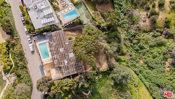 0.52 Acres of Residential Land for Sale in Pacific Palisades, California