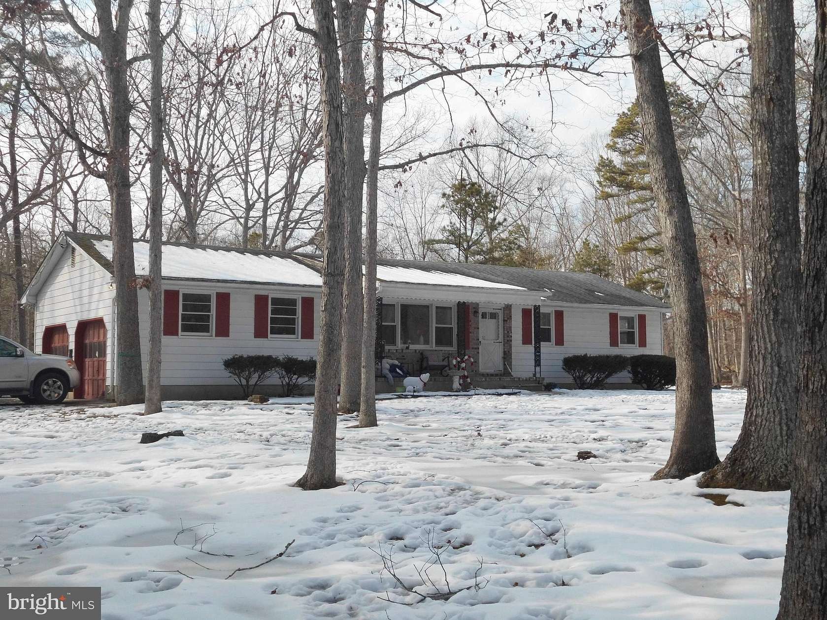 2.5 Acres of Residential Land with Home for Sale in Estell Manor, New Jersey