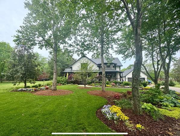 2.2 Acres of Residential Land with Home for Sale in Murfreesboro, Tennessee