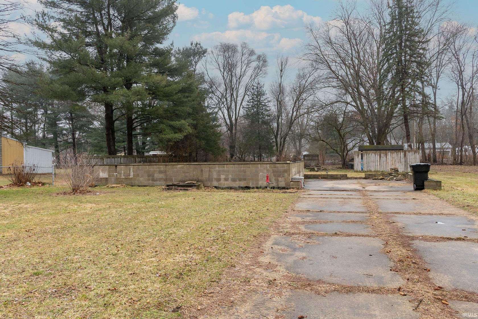 0.59 Acres of Residential Land for Sale in Osceola, Indiana