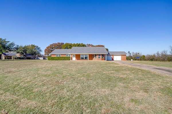 2.36 Acres of Residential Land with Home for Sale in Weatherford, Texas