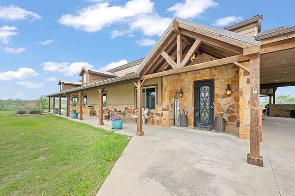 30.5 Acres of Agricultural Land with Home for Sale in Maypearl, Texas