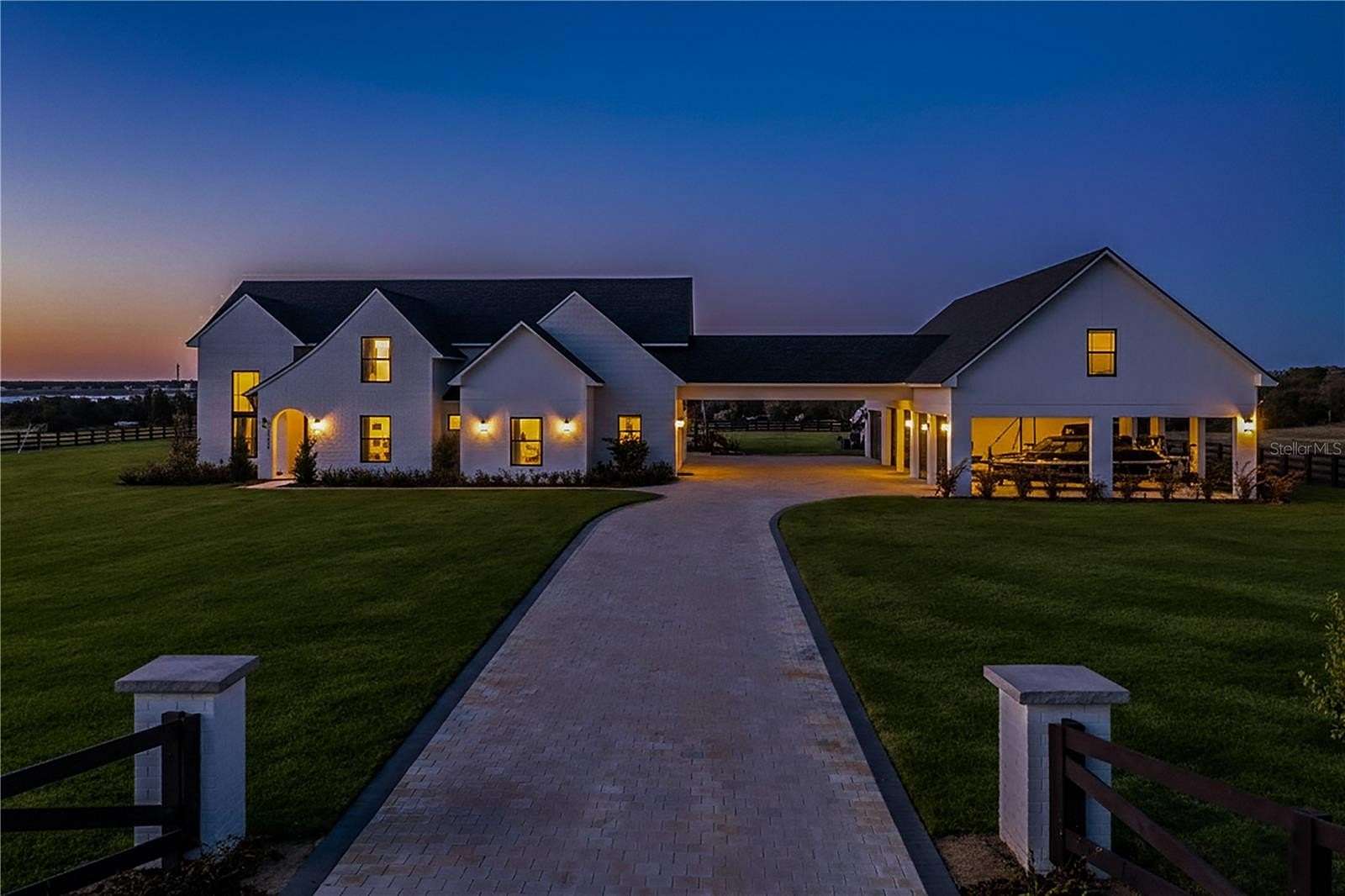 2 Acres of Residential Land with Home for Sale in Frostproof, Florida