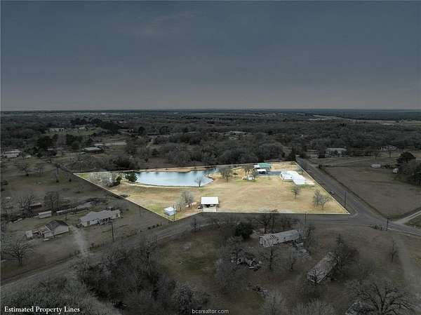 5.23 Acres of Residential Land with Home for Sale in Navasota, Texas