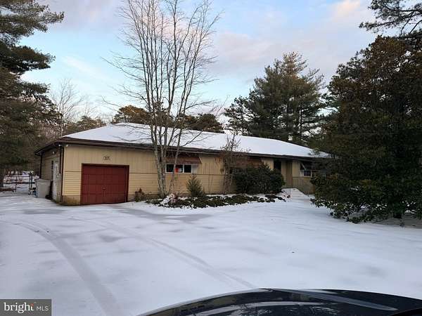 3.2 Acres of Residential Land with Home for Sale in Vineland, New Jersey