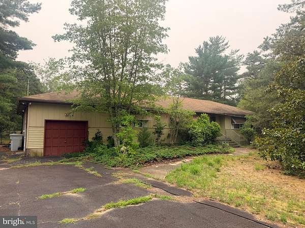 3.2 Acres of Land with Home for Sale in Vineland, New Jersey
