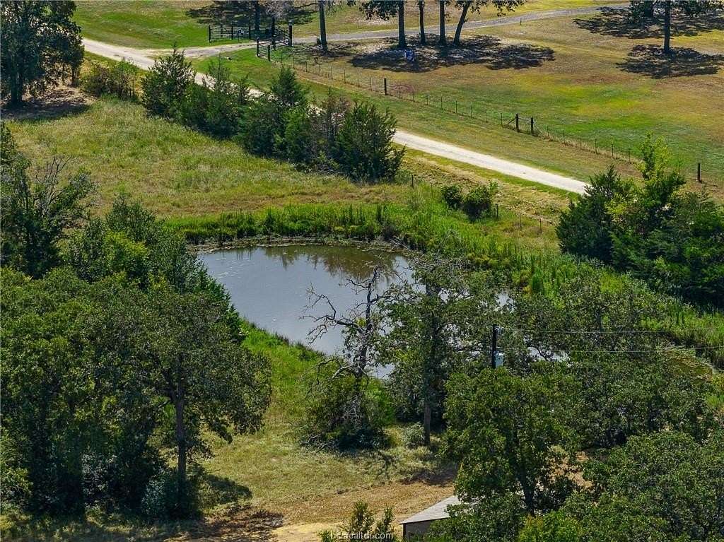 8 Acres of Residential Land for Sale in Caldwell, Texas