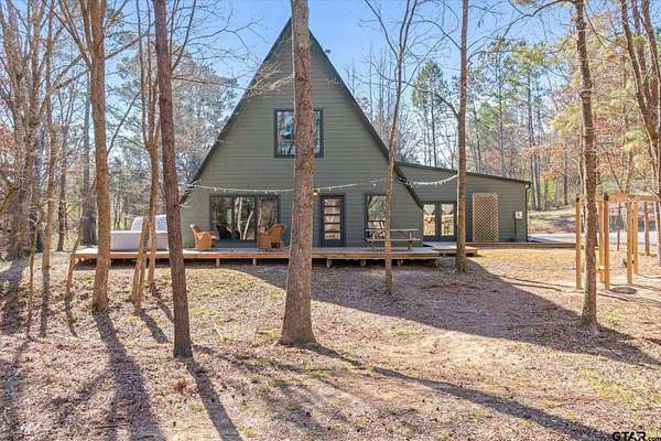 3.29 Acres of Residential Land with Home for Sale in Tyler, Texas