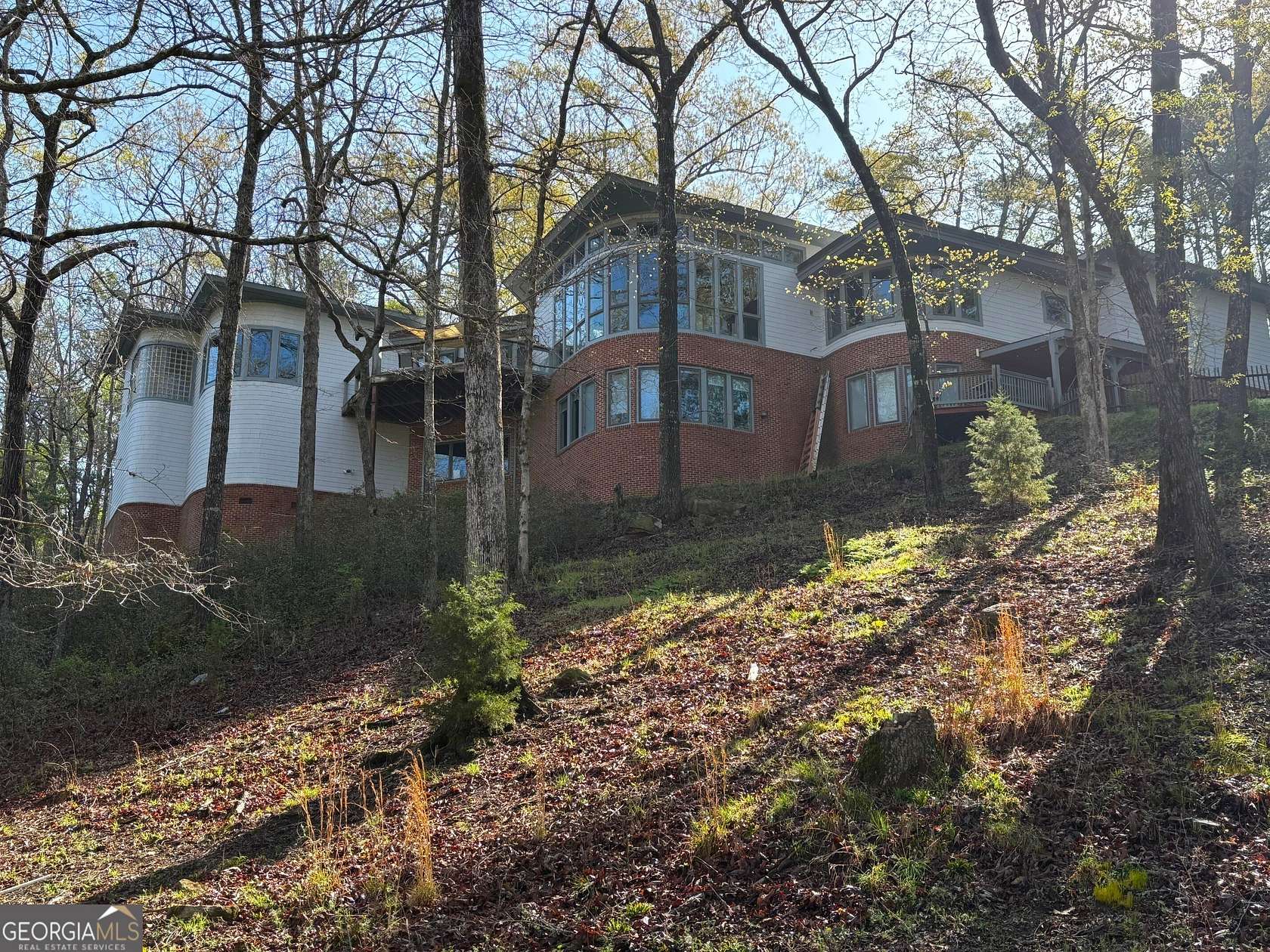 6 Acres of Residential Land with Home for Sale in Thomaston, Georgia