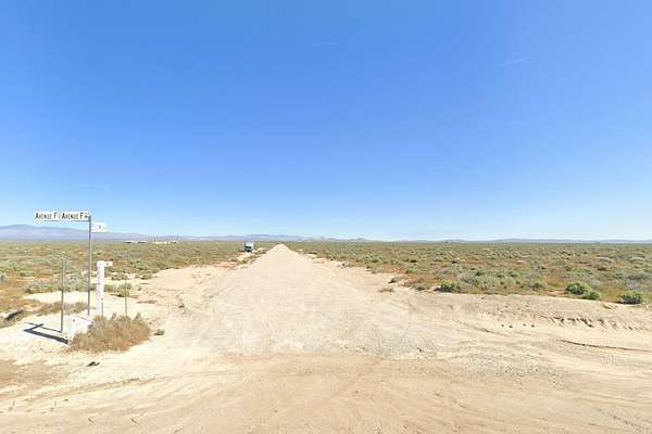 1.25 Acres of Commercial Land for Sale in Lancaster, California