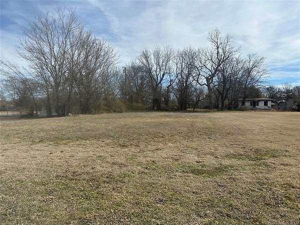 0.17 Acres of Commercial Land for Sale in Muskogee, Oklahoma