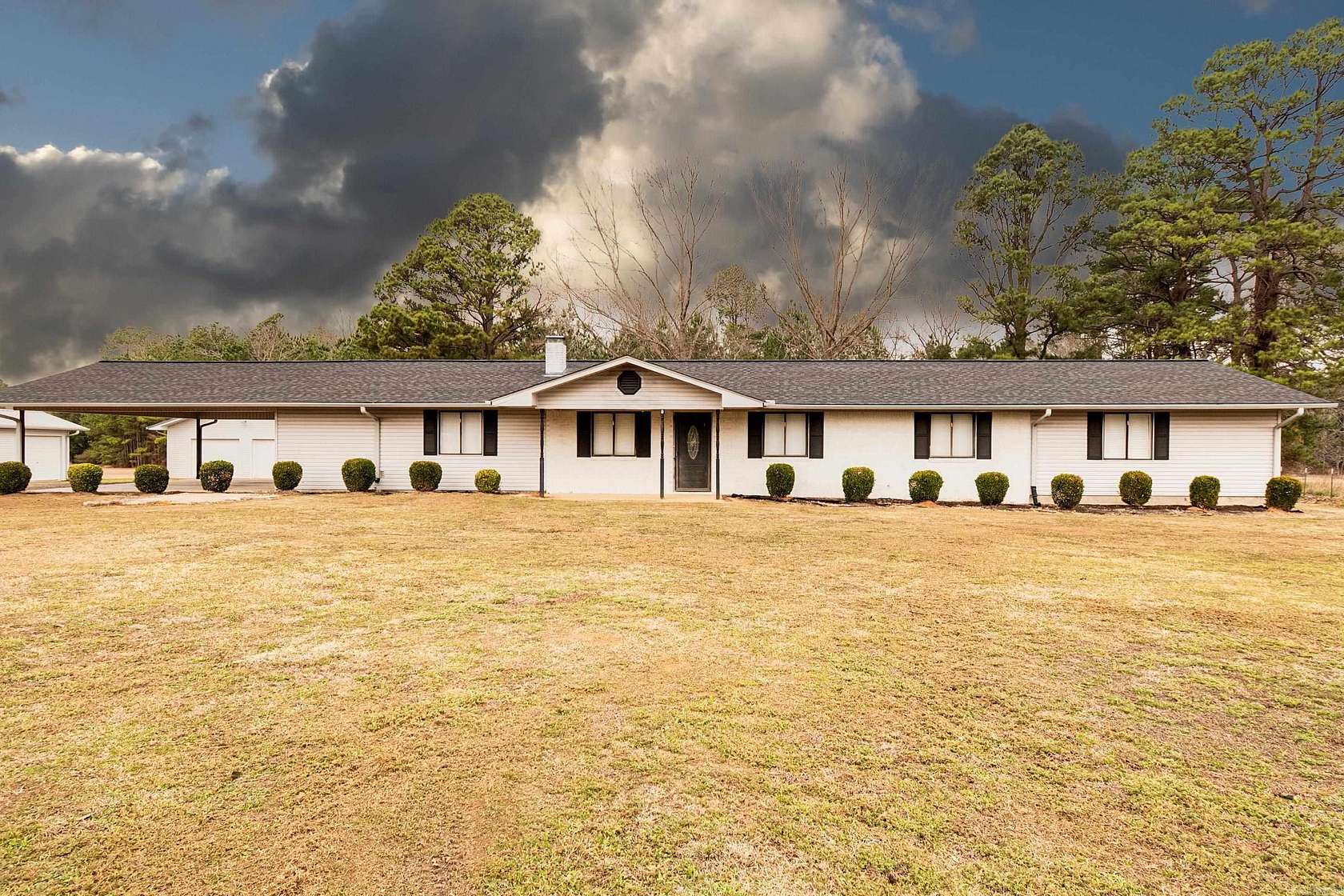 3 Acres of Residential Land with Home for Sale in Jersey, Arkansas