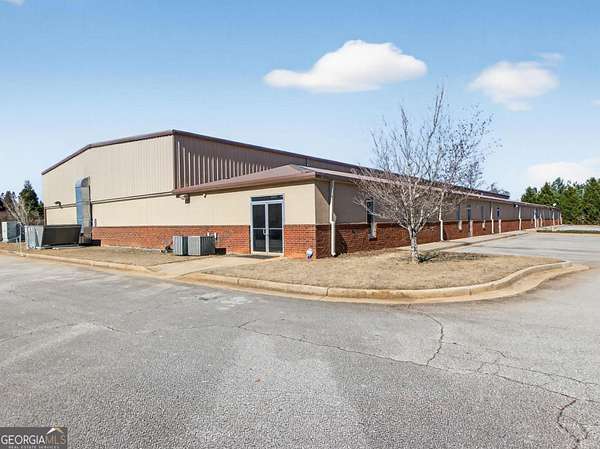 3 Acres of Improved Commercial Land for Sale in McDonough, Georgia