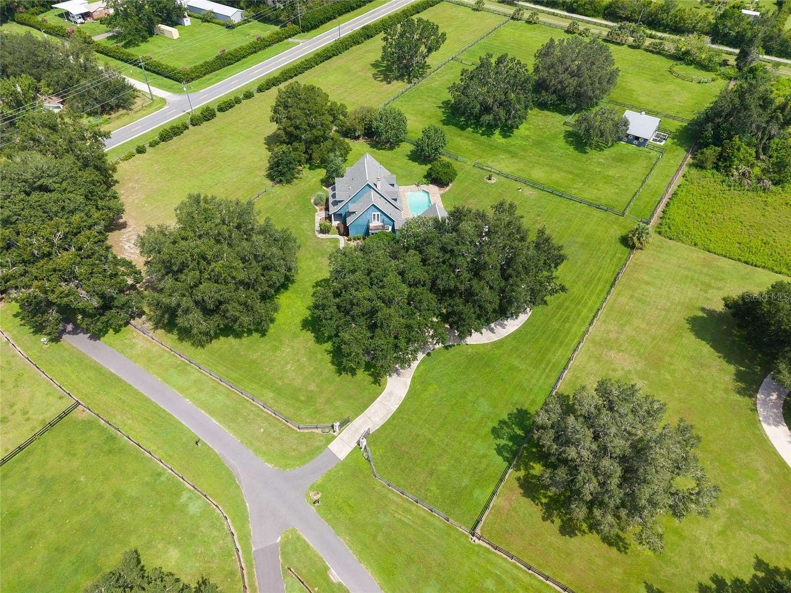 5 Acres of Land with Home for Sale in Ocala, Florida