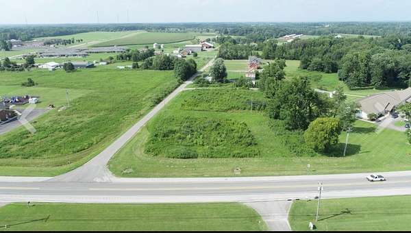 2.14 Acres of Commercial Land for Sale in Lafayette, Tennessee