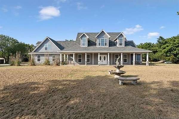 20 Acres of Agricultural Land with Home for Sale in Vinita, Oklahoma