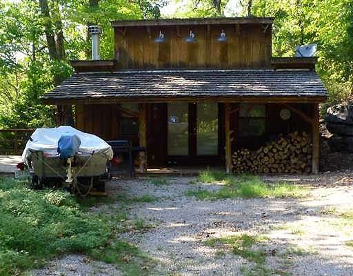 1.85 Acres of Improved Residential Land for Sale in Eureka Springs, Arkansas