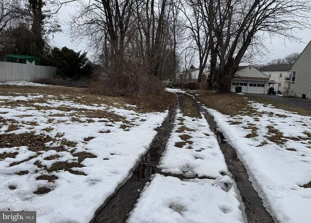 0.32 Acres of Residential Land for Sale in Morton, Pennsylvania