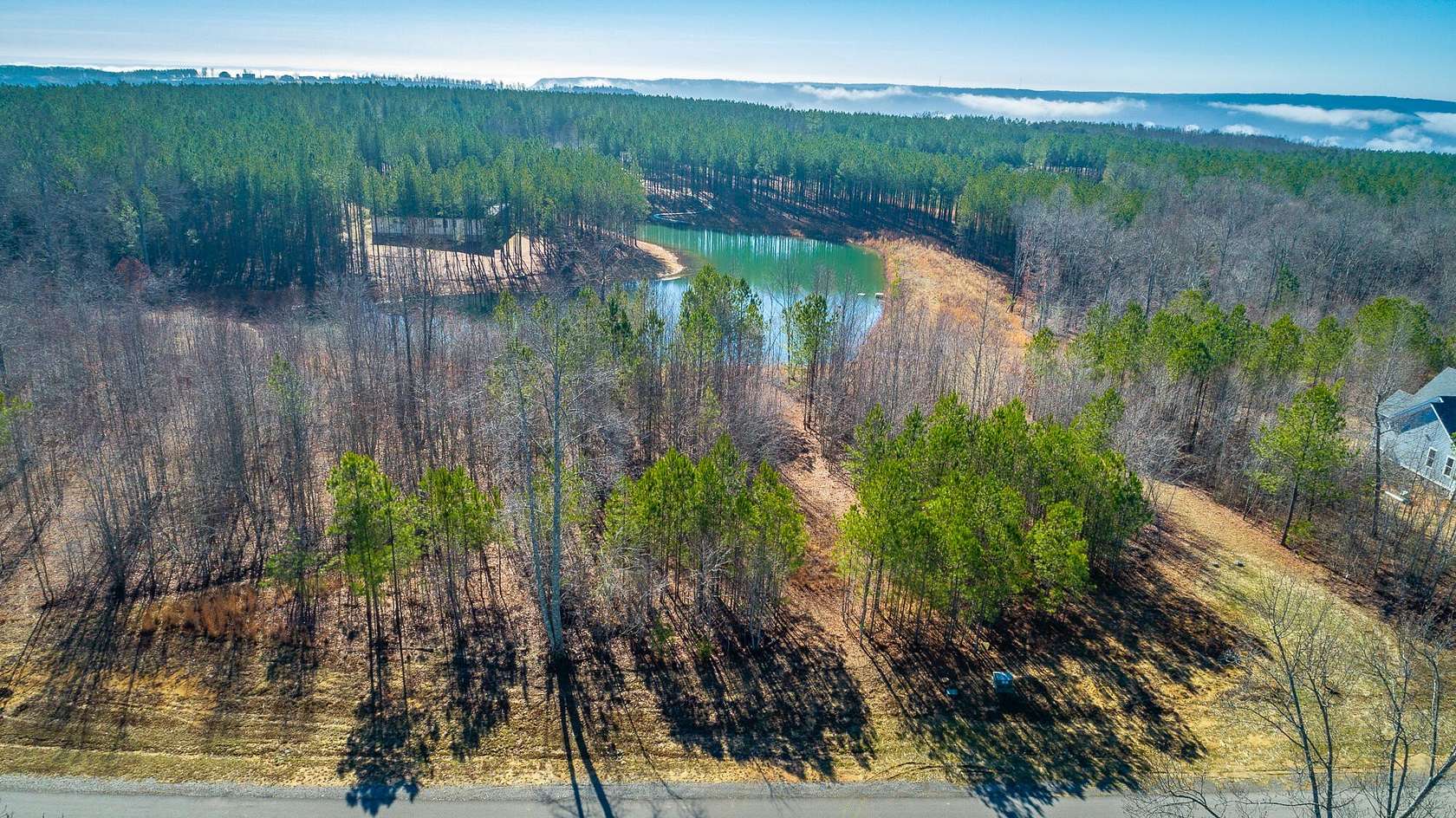 1 Acre of Residential Land for Sale in Jasper, Tennessee