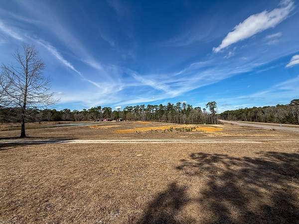 25.7 Acres of Mixed-Use Land for Sale in Hattiesburg, Mississippi