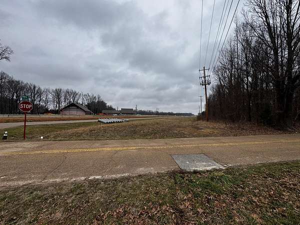 2 Acres of Residential Land for Sale in Millington, Tennessee