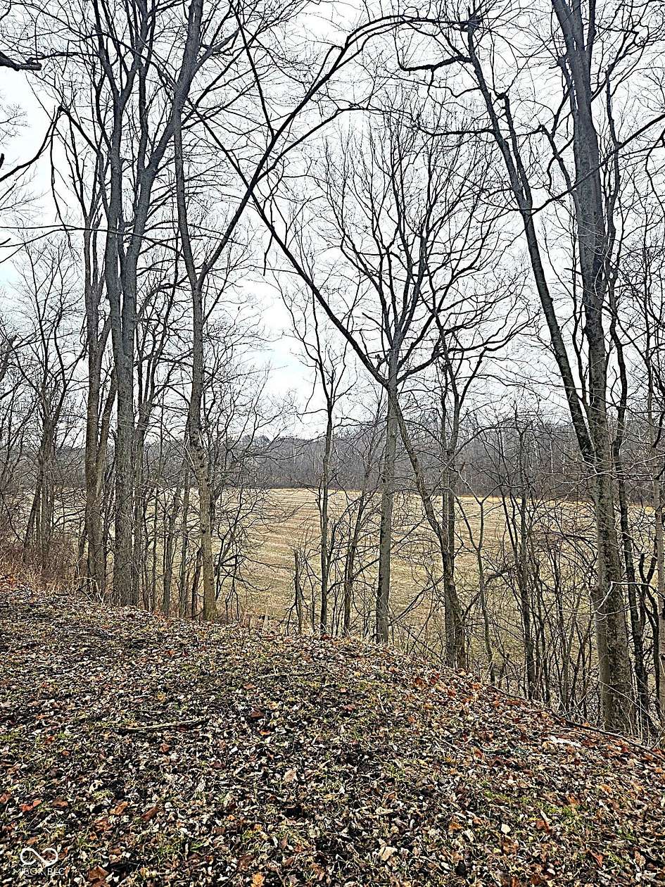 152 Acres of Agricultural Land for Sale in Bainbridge, Indiana