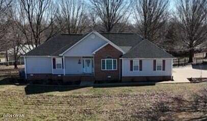 5 Acres of Land with Home for Sale in Dyersburg, Tennessee