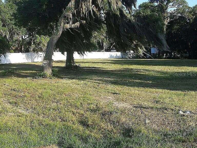 2 Acres of Land for Sale in Wildwood, Florida