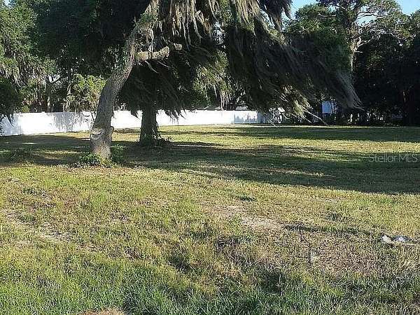 2 Acres of Land for Sale in Wildwood, Florida