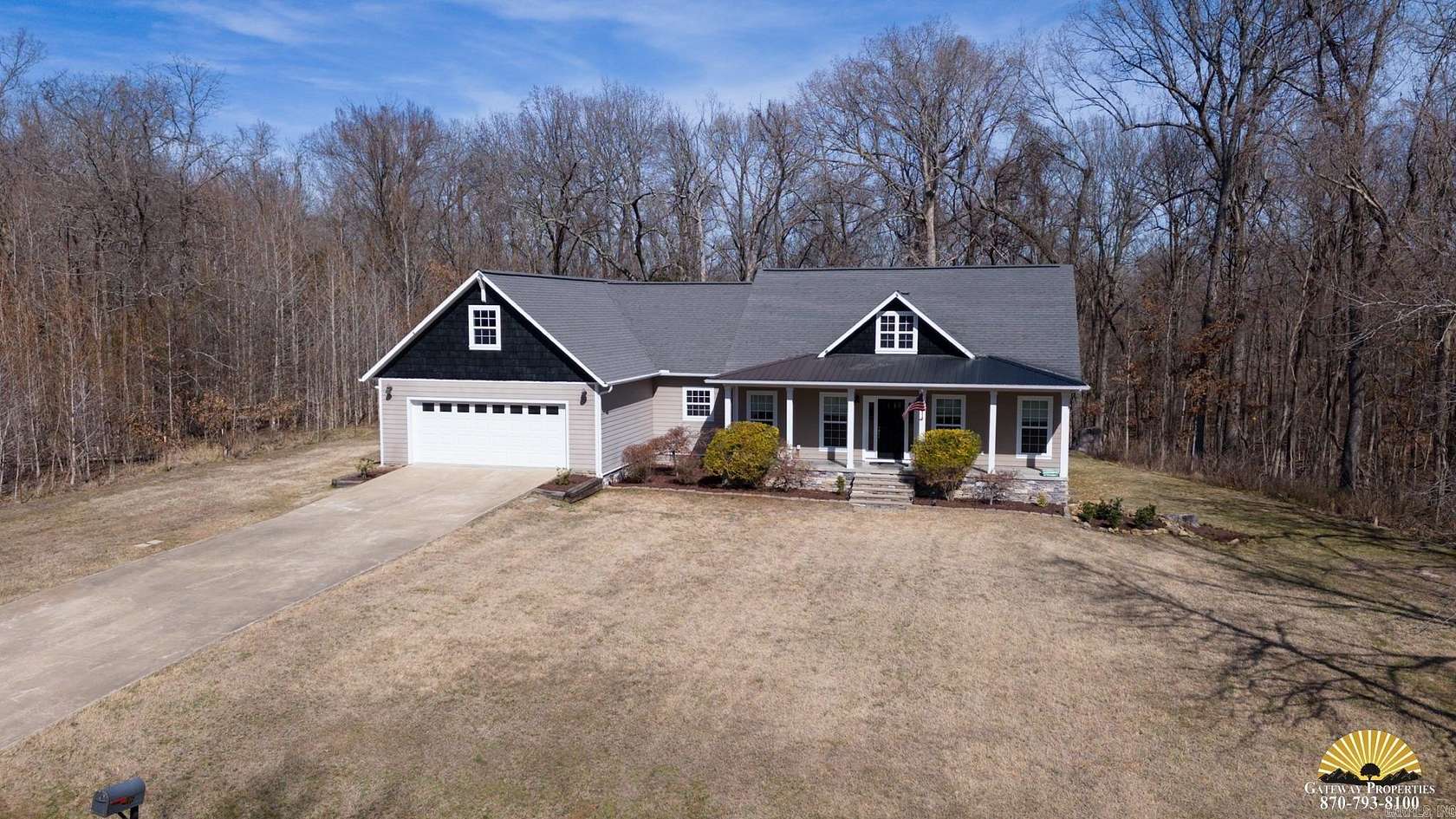 1.6 Acres of Residential Land with Home for Sale in Batesville, Arkansas