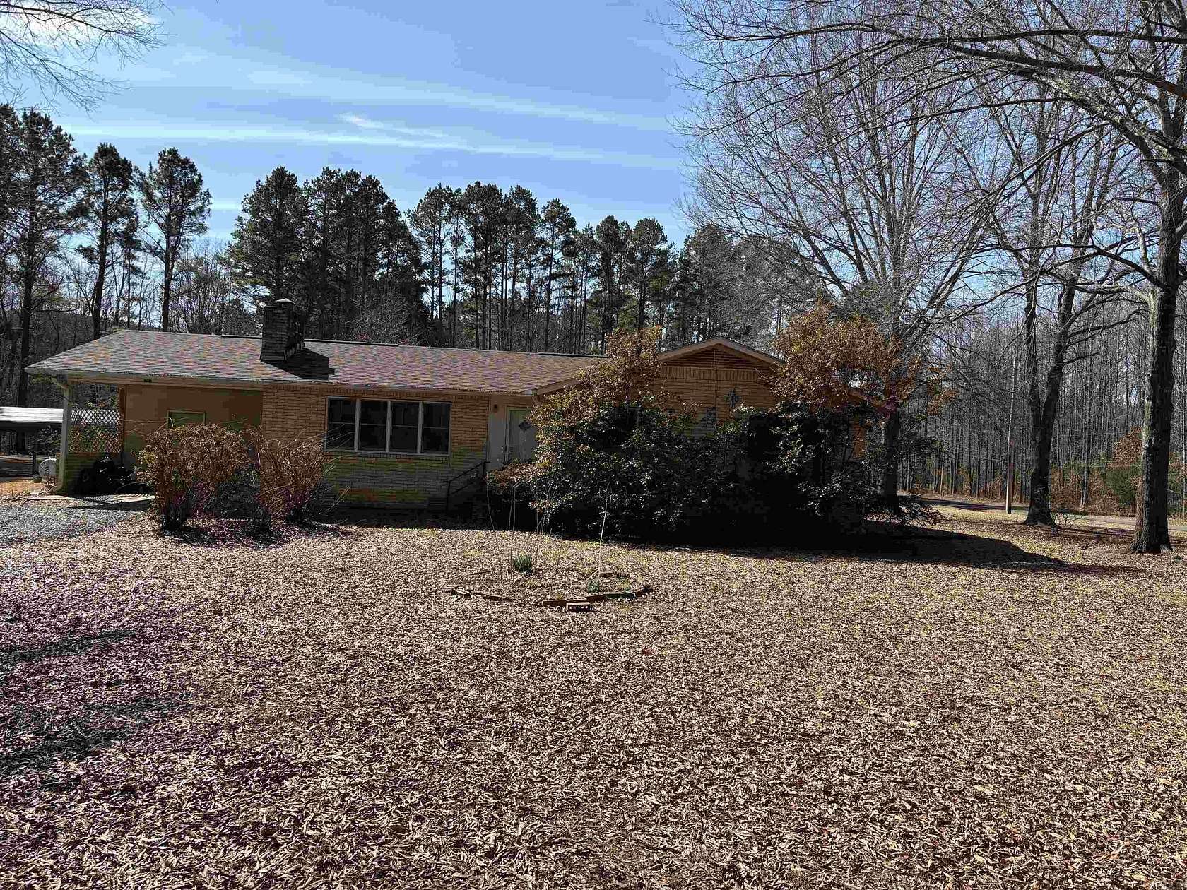 1.5 Acres of Residential Land with Home for Sale in Heber Springs, Arkansas