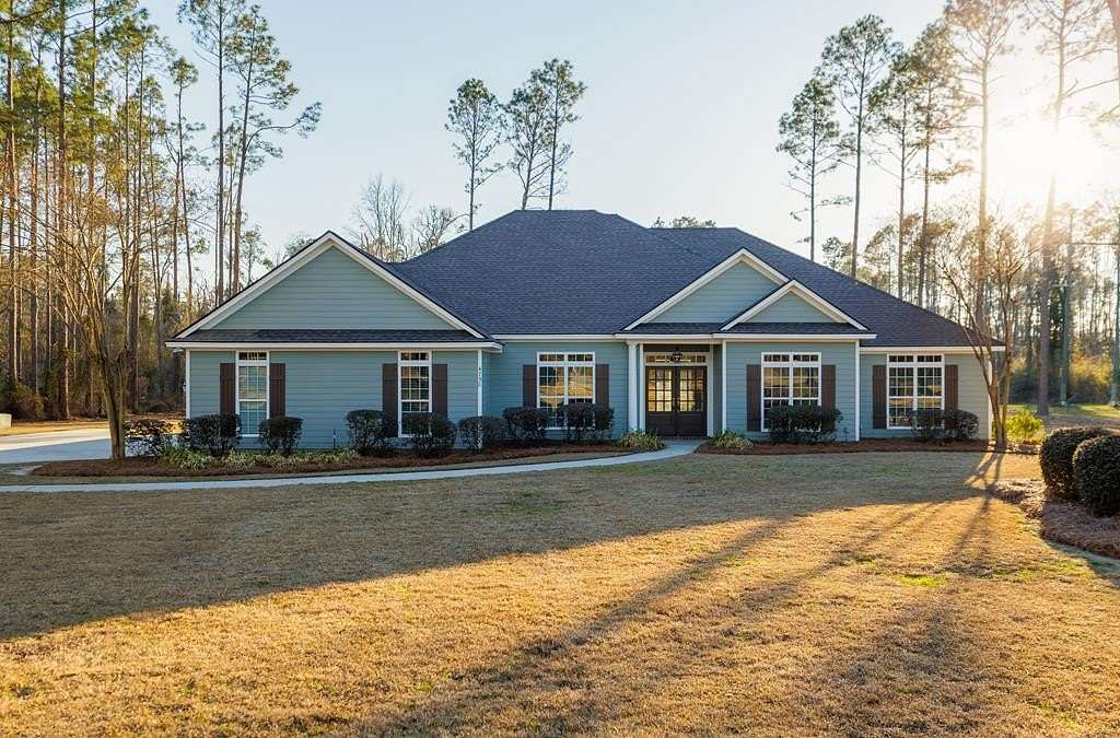 2.5 Acres of Residential Land with Home for Sale in Valdosta, Georgia