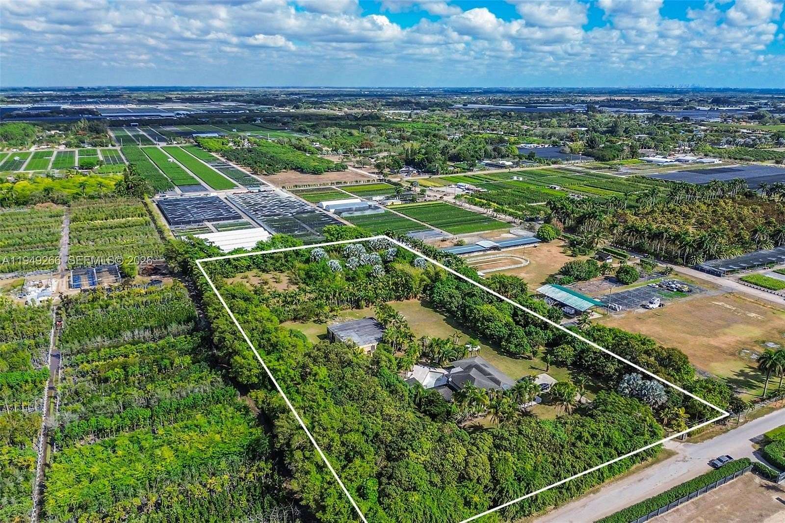 5.14 Acres of Residential Land with Home for Sale in Miami, Florida