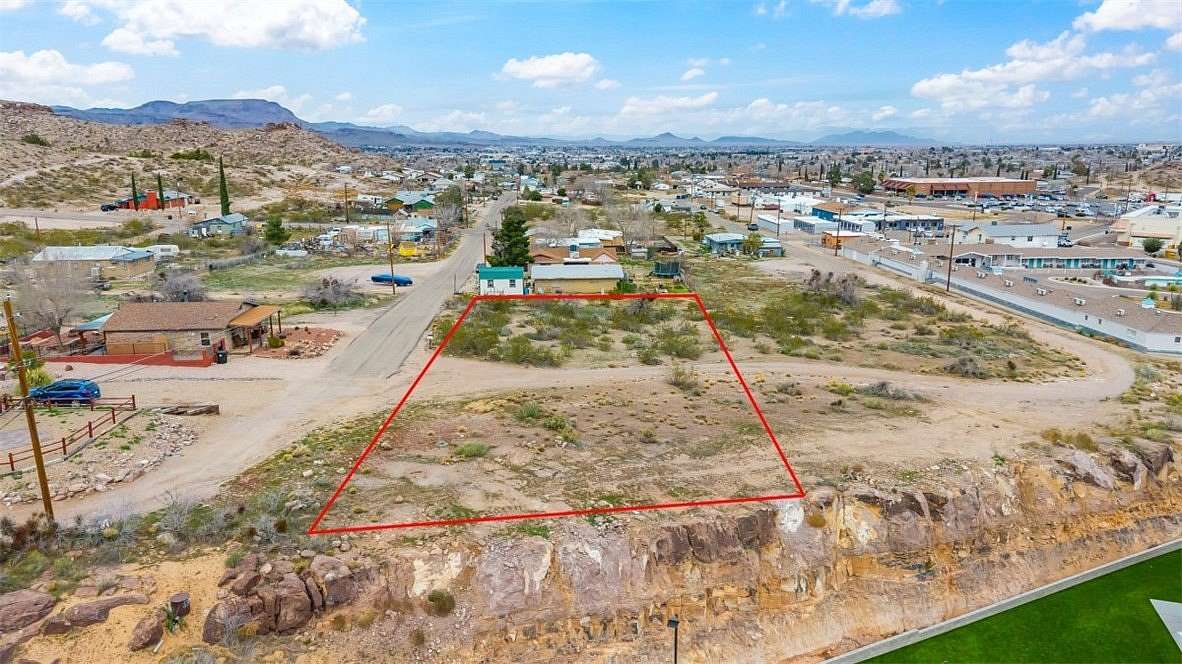 0.52 Acres of Mixed-Use Land for Sale in Kingman, Arizona