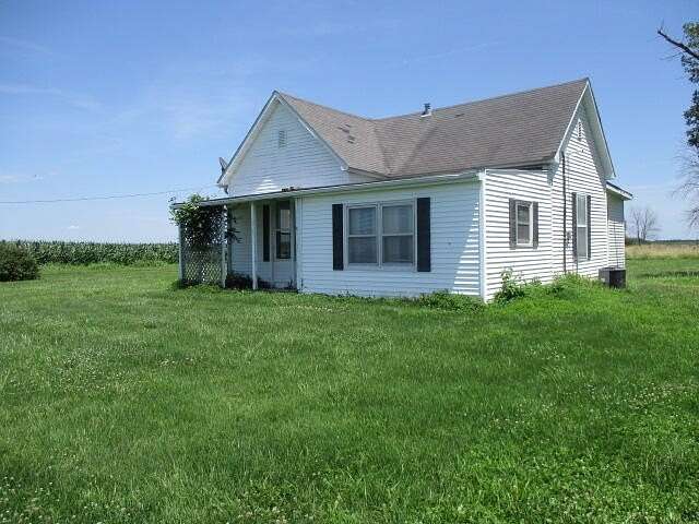 3.5 Acres of Residential Land with Home for Sale in Centralia, Missouri