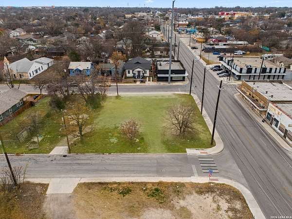 0.25 Acres of Improved Mixed-Use Land for Sale in San Antonio, Texas