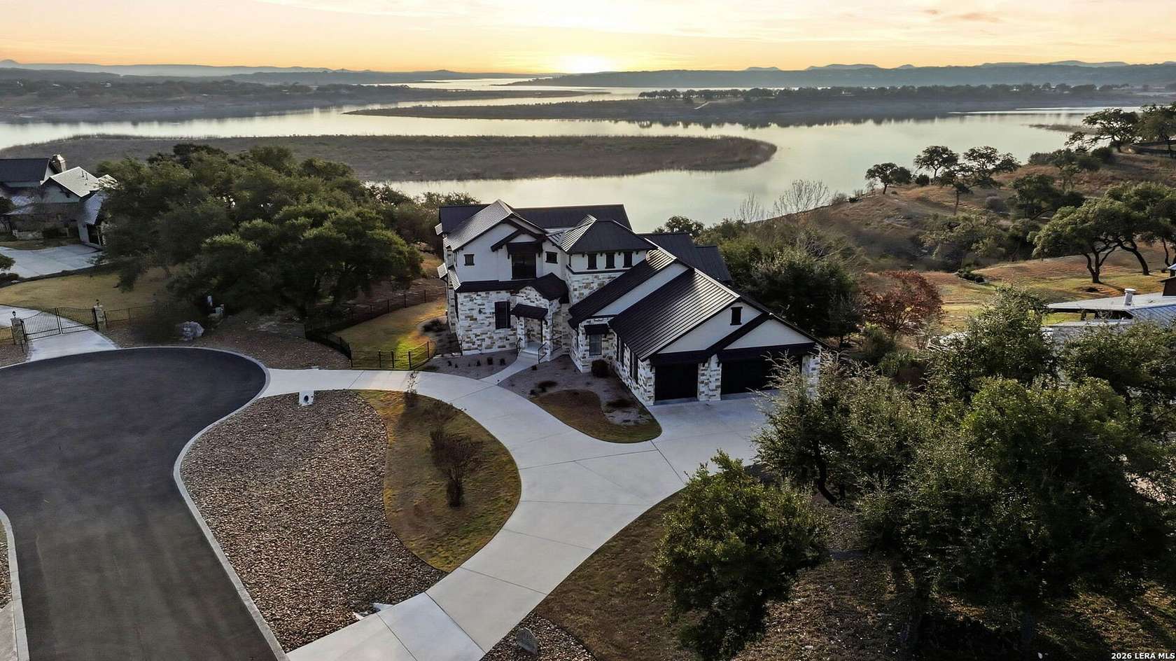 1.7 Acres of Residential Land with Home for Sale in Spring Branch, Texas