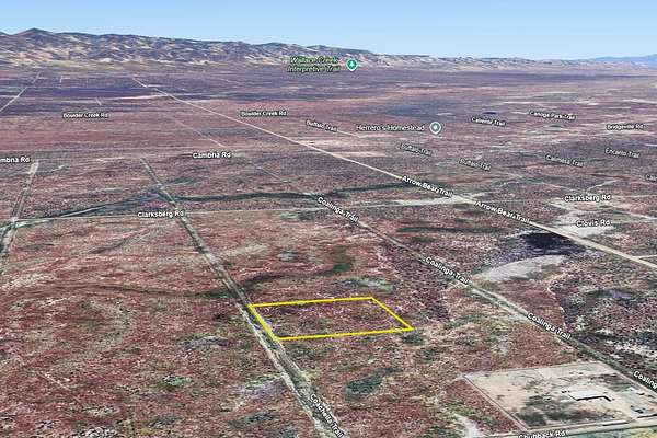 2.5 Acres of Residential Land for Sale in Santa Margarita, California