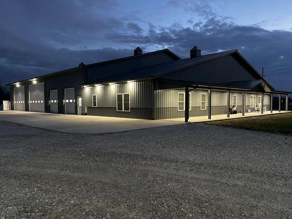 9 Acres of Residential Land with Home for Sale in Mexico, Missouri