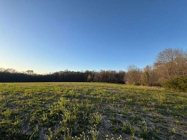 5.5 Acres of Residential Land for Sale in Mexico, Missouri