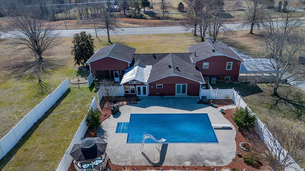 2.75 Acres of Land with Home for Sale in Smithville, Tennessee