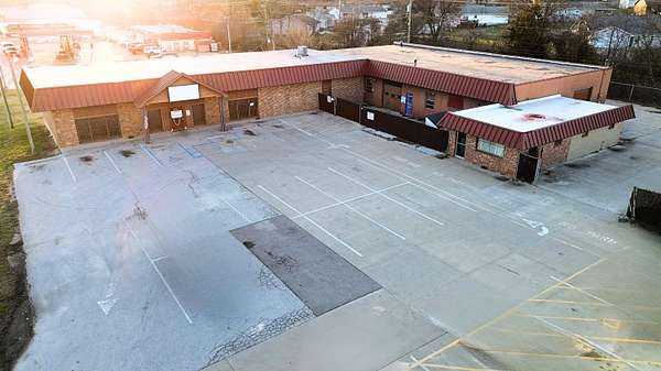 3 Acres of Commercial Land for Sale in Fulton, Missouri