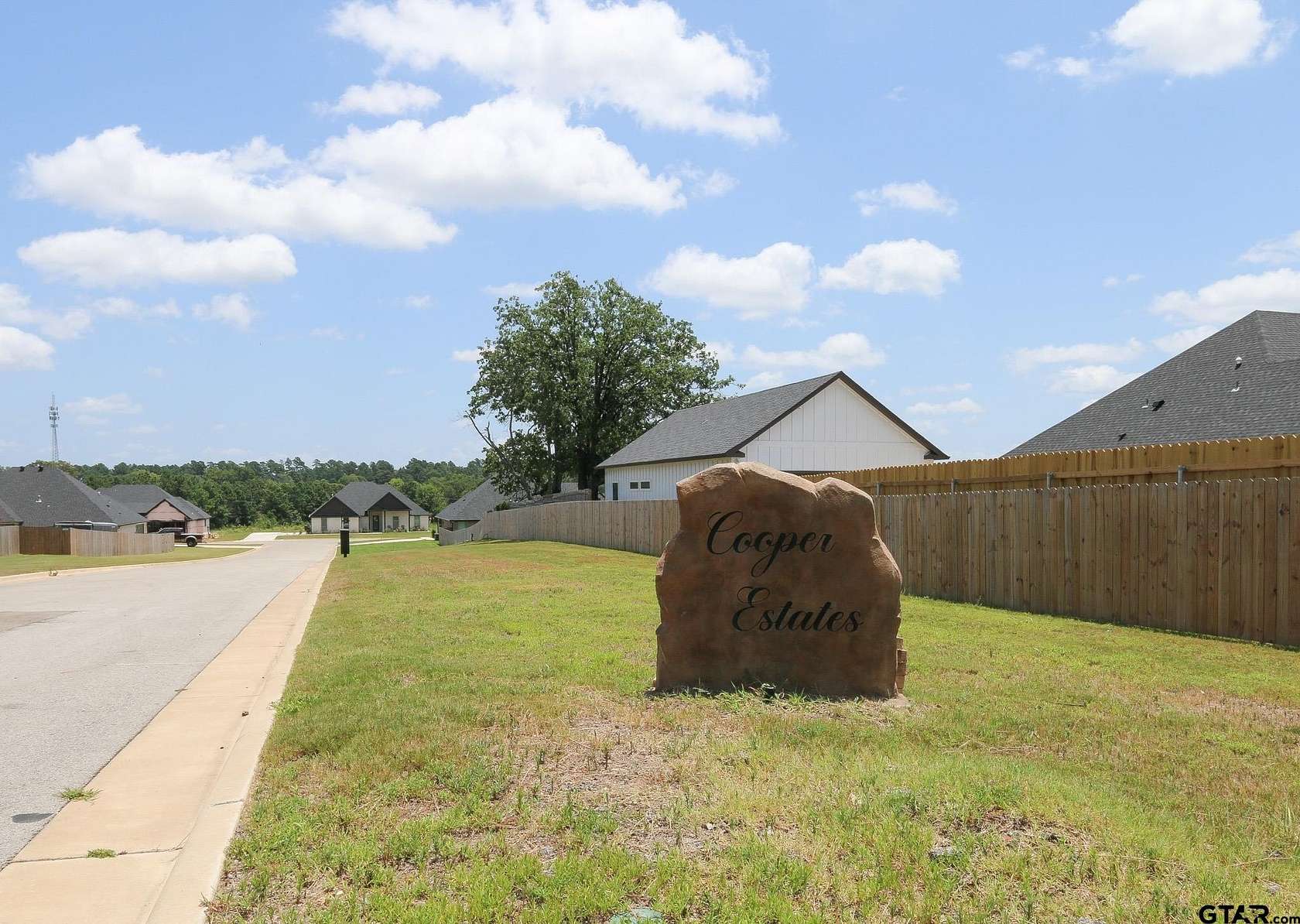 0.59 Acres of Land for Sale in Tyler, Texas