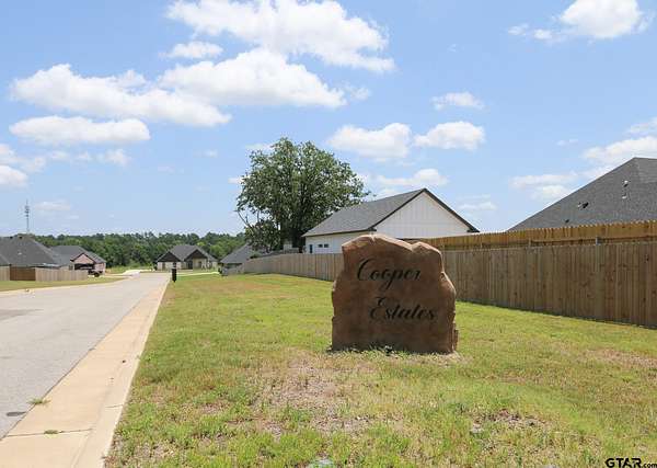 0.59 Acres of Residential Land for Sale in Tyler, Texas