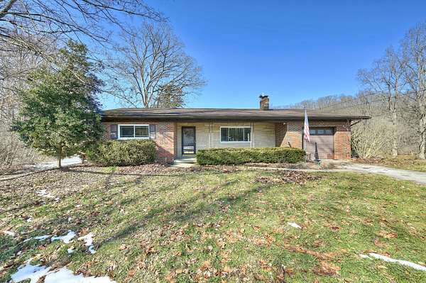 2.23 Acres of Residential Land with Home for Sale in Butler, Kentucky