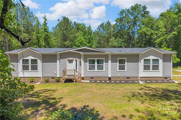 3.37 Acres of Land with Home for Sale in Carlton, Georgia