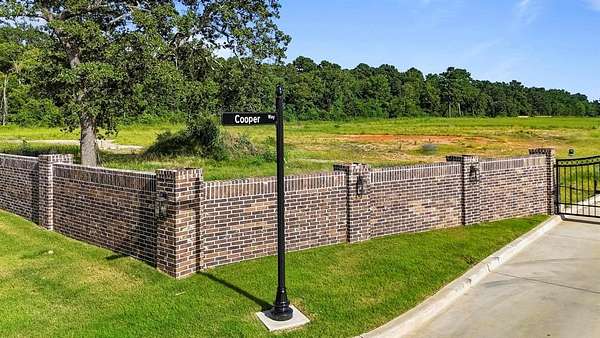 0.62 Acres of Residential Land for Sale in Tyler, Texas