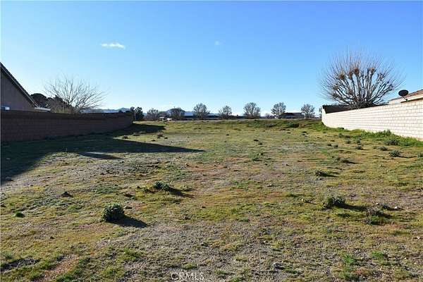 0.21 Acres of Land for Sale in Helendale, California